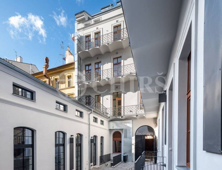 Prodej bytu 1+kk, OV, 70,7 m2, ul. Opletalova 1566/30, P-1 Nové město Prodej bytu 1+kk, OV, 70,7 m2, ul. Opletalova 1566/30, P-1 Nové město