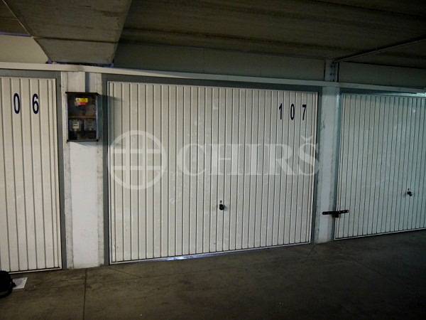 Pronajmu garážové stání, OV, 16m2, ul. Hasova 1999/5, P-12 Modřany