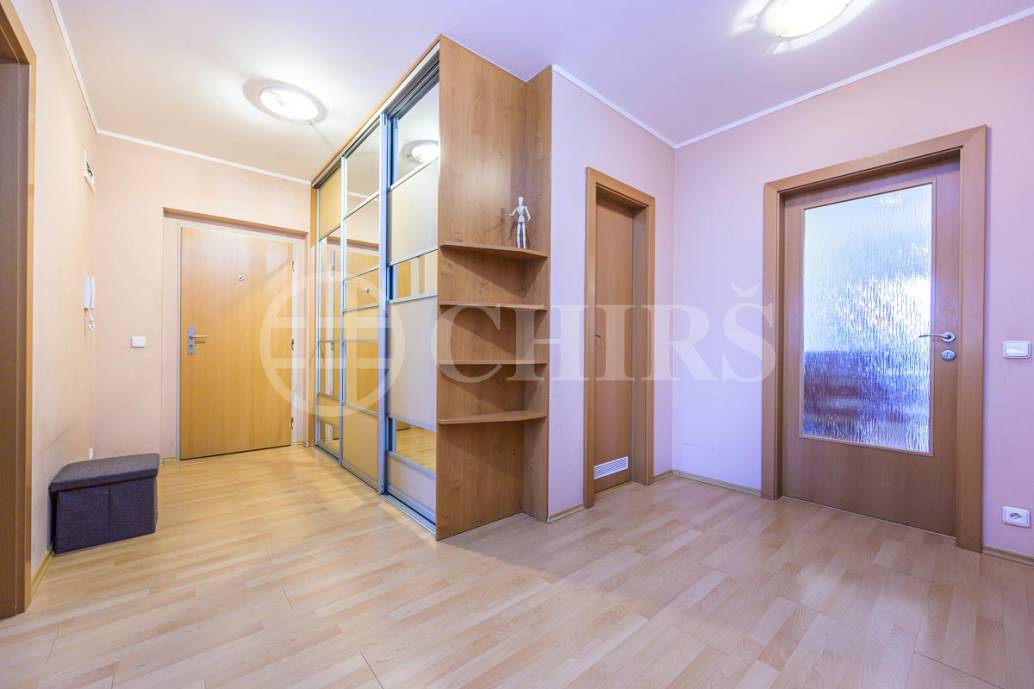 Prodej bytu 3+kk s lodžií a garážovým stáním, OV, 90m2, ul. Nová Kolonie 1451/3, Praha 5 - Stodůlky