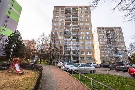 Prodej bytu 3+1 s lodžií, OV, 72 m2, ul. Štěpařská 809/24, Praha 5 - Hlubočepy