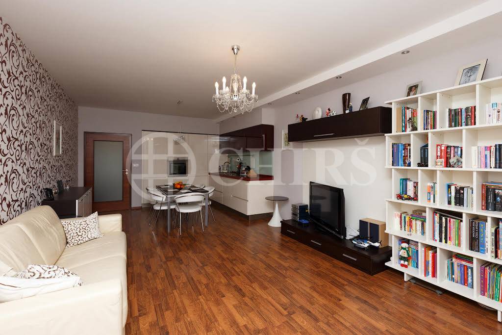 Prodej bytu 3+kk s lodžií, OV, 90m2, ul. Raichlova 2609/15, Praha 5 - Stodůlky