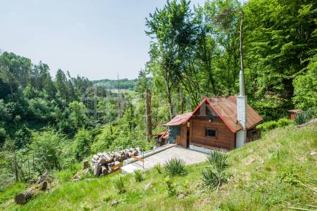 Prodej chaty, cca 45 m2, pozemek 890 m2, Kaliště u Sázavy