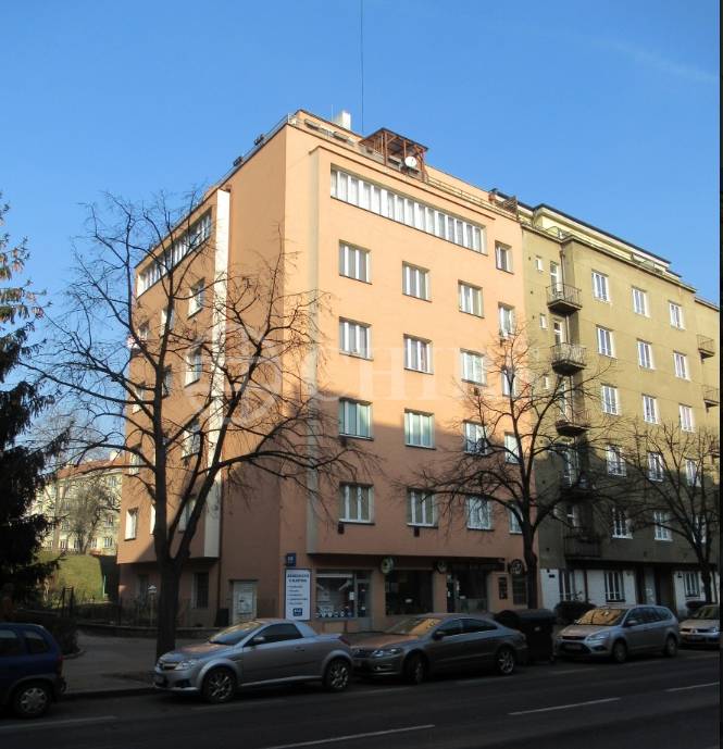 Prodej bytu 1+kk 29,4 m , 28. pluku, Praha 10- Vršovice