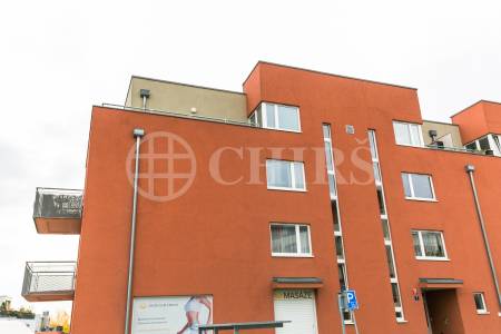 Pronájem bytu 1+1 s terasou, OV, 36m2, ul. Za zámečkem 744/7, Praha 5 - Jinonice