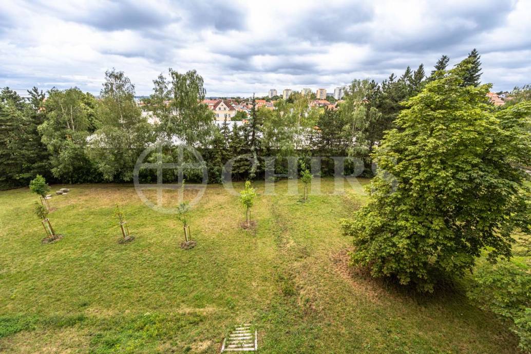 Prodej bytu 2+1 s lodžií, OV, 63m2, ul. Šiškova 1228/9, Praha 8 - Kobylisy