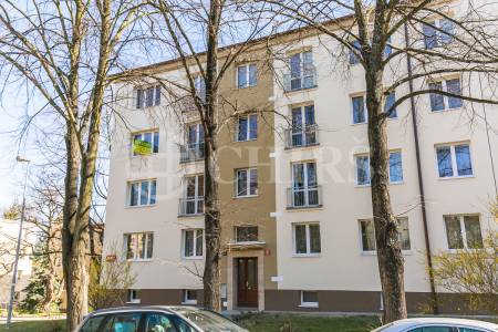 Prodej bytu 2+kk, OV, 53 m2, ul. Krásného 351/8, Praha 6 - Petřiny