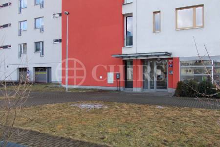 Pronájem bytu 1+kk/T/G, OV, 47m2, ul. Vorařská 2075/8, P-4  Modřany-Belárie