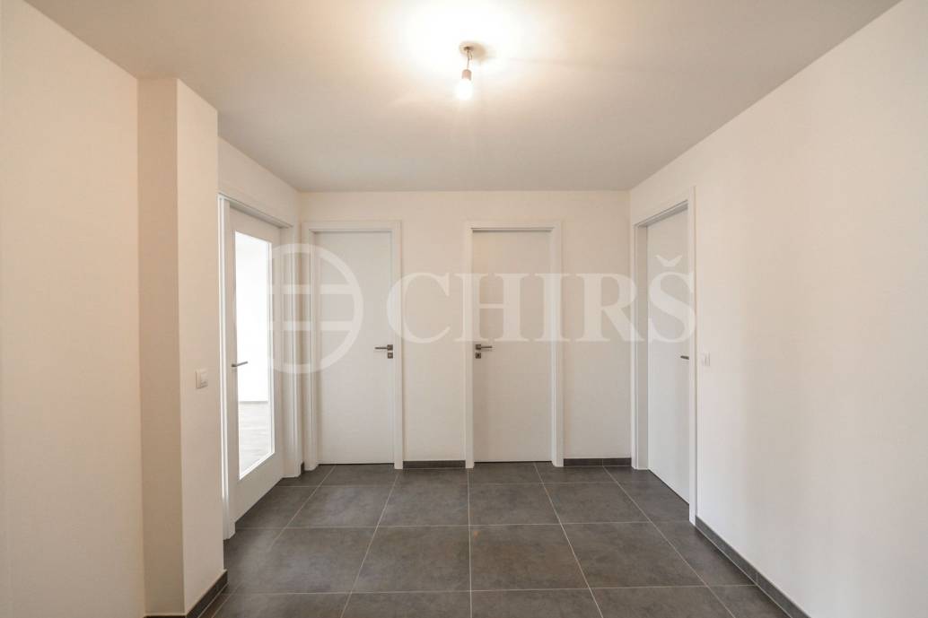 Prodej bytu 4+kk/B/T/G, OV, 161,2 m2, ul. Korunovační 570/18, Praha 7-Bubeneč