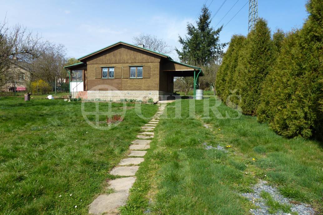 Prodej pozemku, OV, 950 m2, Velká Chuchle
