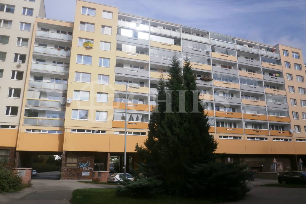 Prodej bytu 2+kk, OV, 53m2, ul. Seydlerova 2147/11, Praha 13 - Hůrka