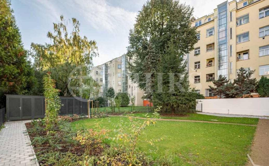 Prodej ubytovací jednotky 2+kk, OV, 49 m2, ul. Studentská 697/4, Praha 6 - Dejvice