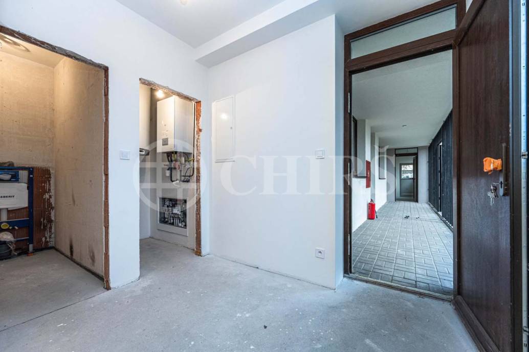 Prodej bytu 5+kk+pracovna s balkonem a zahradou, OV, 143m2, ul. Masarykova 1586/230, Rudná u Prahy