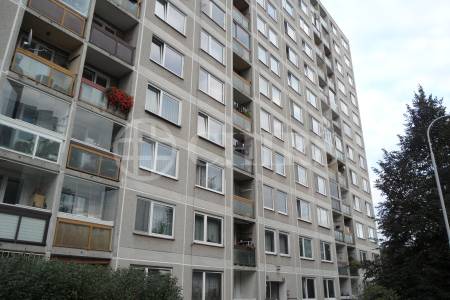 Pronájem bytu 3+1/L, OV, 60m2, ul. Hasova 3092/4, P-12 Modřany