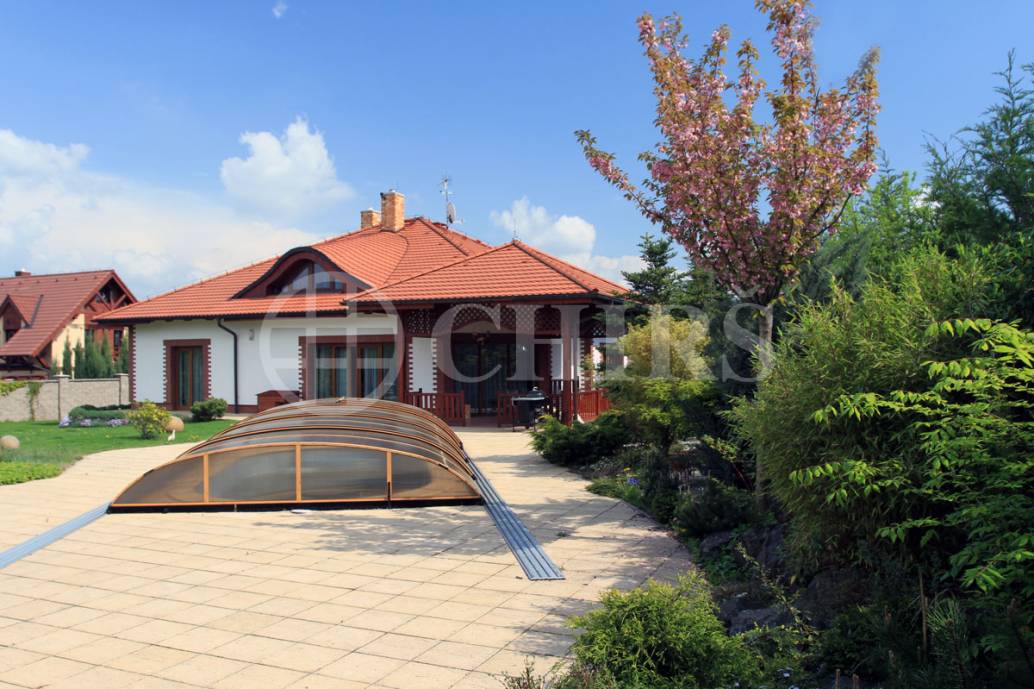 Prodej rodinného domu 380m2, OV, - Velké Přítočno (okres Kladno)