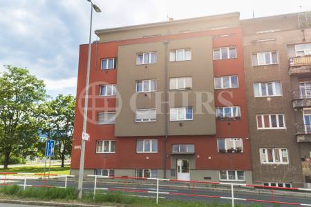 Prodej bytu 2+1 s terasou, OV, 62m2, ul. Michelská 964/78, Praha 4 - Michle