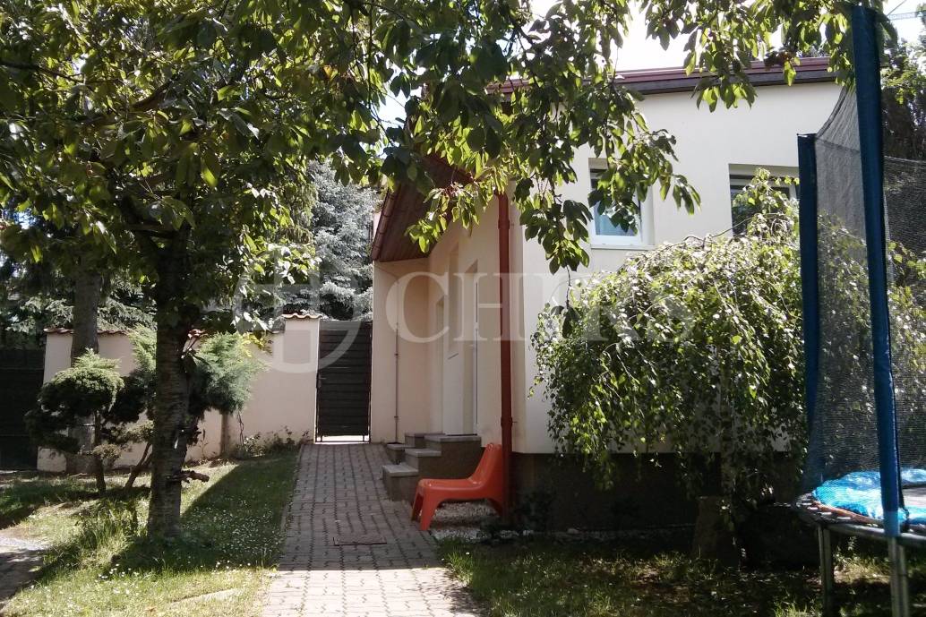 Pronájem domu 1+kk, OV, 19m2, ul. Pištěkova 1155/21, Praha 11 - Chodov