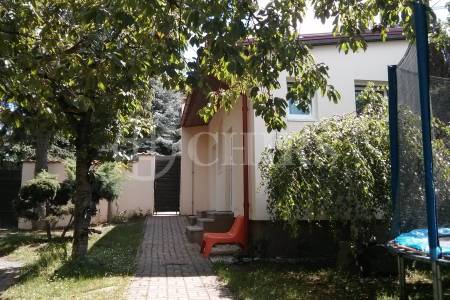 Pronájem domu 1+kk, OV, 19m2, ul. Pištěkova 1155/21, Praha 11 - Chodov