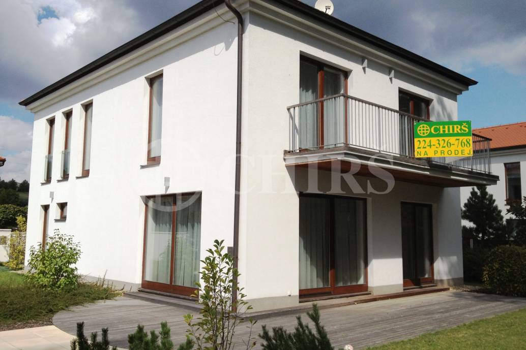Prodej RD, 220m2, ul. Zelená 426, Praha - Západ, Statenice Prodej RD, 220m2, ul. Zelená 426, Praha - Západ, Statenice