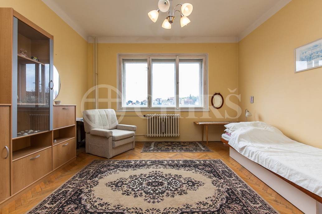 Prodej RD, 492 m2, v ul. K Závěrce, Praha 5