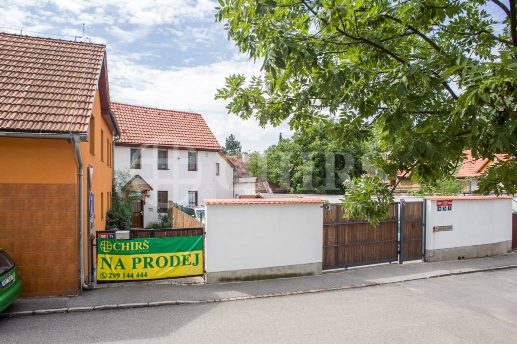 Prodej nebytového prostoru 5+1, OV, 120m2 + 50m2 dvůr, ul. Pražská 1507/7B, P-10 Hostivař