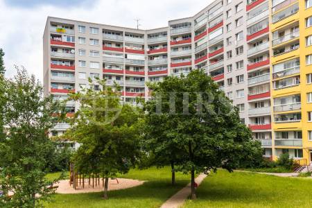 Prodej bytu 3+kk/L, DV, 81m2, ul. U Jezera 2038/20, Praha  5 - Stodůlky
