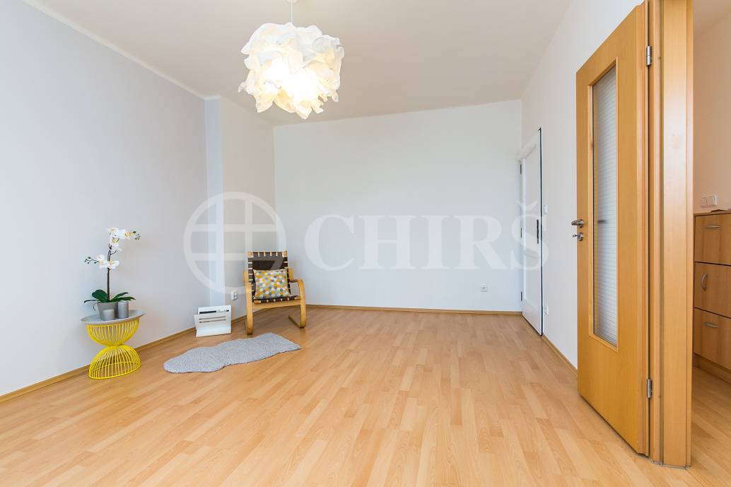 Prodej bytu 2+1, 52 m2, OV, ul. Mochovská 531/30, Praha 9 - Hloubětín