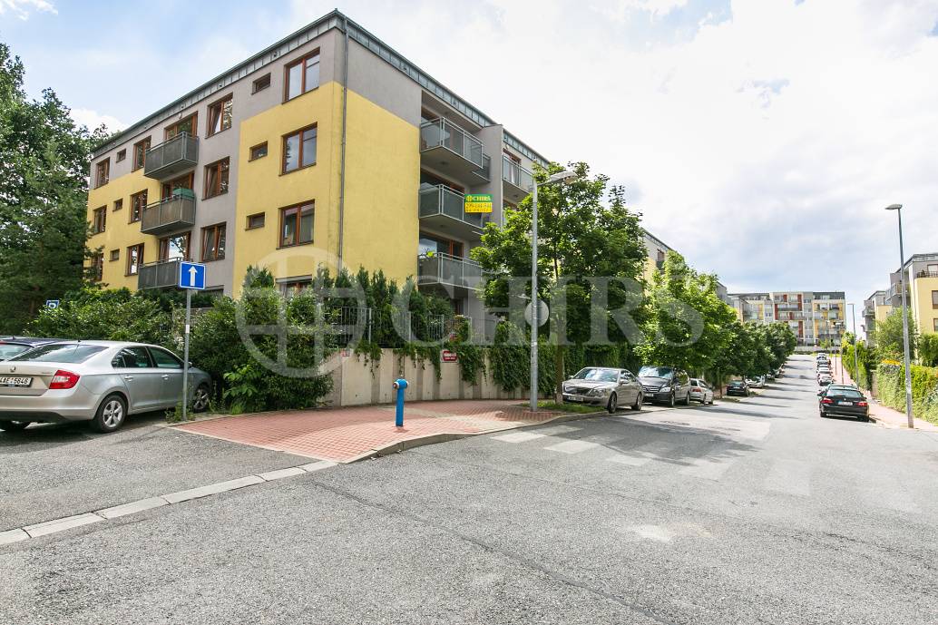 Prodej bytu 2+kk/T, OV, Vřesovická 1, Praha 5 - Zličín