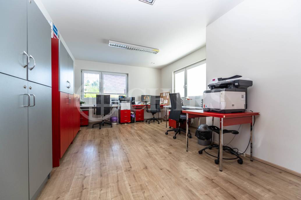 Pronájem kanceláře, OV, 20m2, ul. Armády 2793/26, Praha 5 - Stodůlky