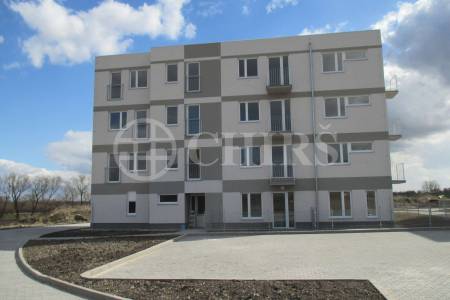 Prodej dvou viladomů s 30 byty, Cerhenice, okr. Kolín