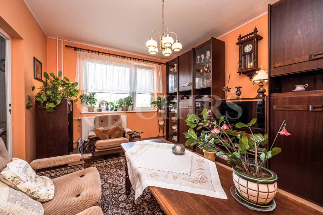 Prodej bytu 4+1 s lodžií, OV, 76m2, ul. Starobylá 1110/14, Praha 4 - Háje