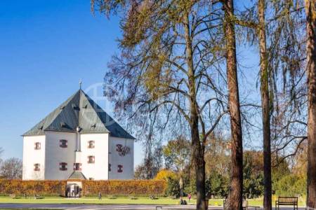 Prodej bytu 2+kk, OV, 40 m2, Na Petynce 147/98, Praha 6 - Břevnov