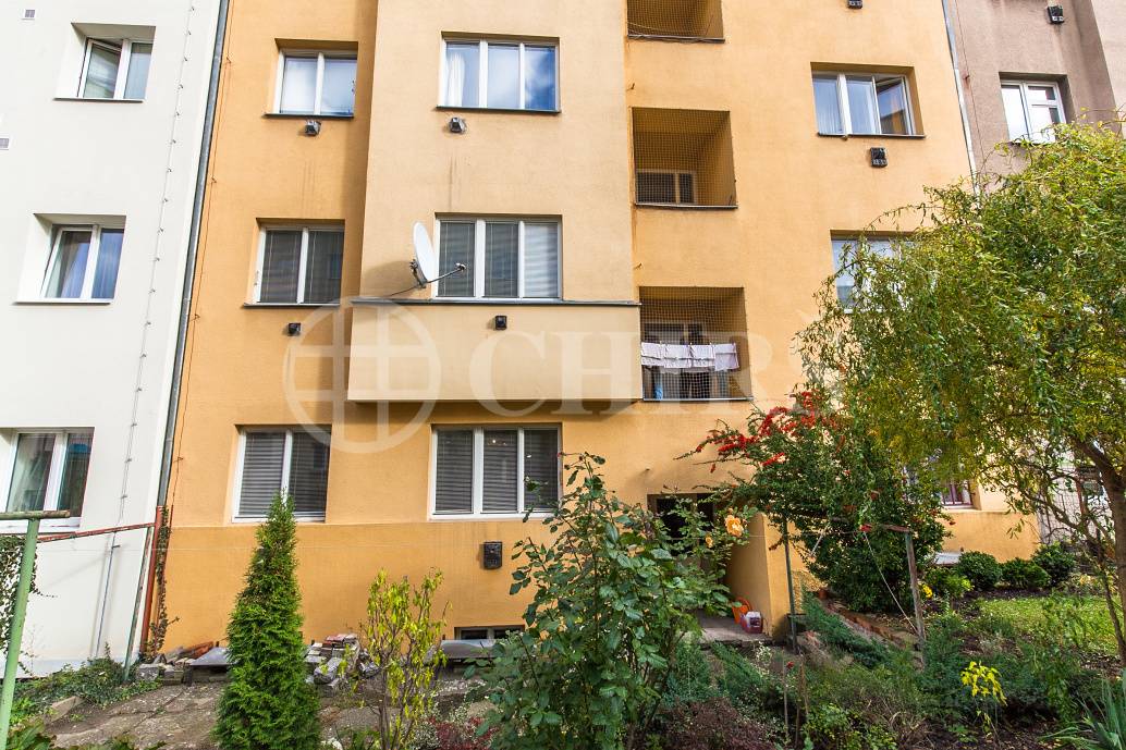 Prodej bytu 2+kk, OV, 40m2, ul. Nad Kajetánkou 1445/29, P-6 Břevnov