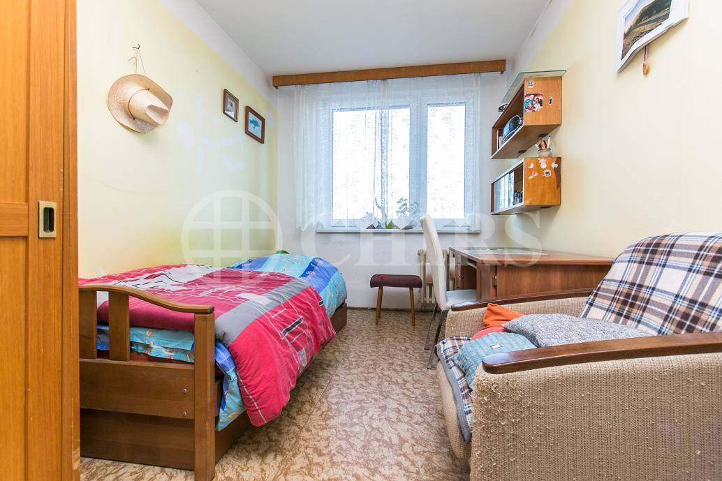 Prodej bytu 3+1 s lodžií, OV, 75m2, ul. Španielova 1287/14, Praha 6 - Řepy