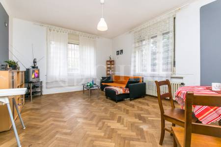 Prodej bytu 2+kk s lodžií, 56 m2, OV, ul. Na Hanspaulce 1838/19, Praha 6 - Hanspaulka