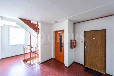 Prodej bytu 3+kk s lodžií, OV, 69m2, ul. Mádrova 3026/4, Praha 4 - Modřany