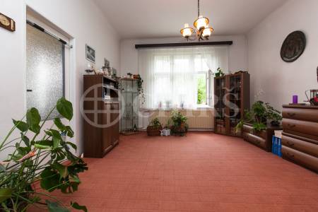 Prodej rodinného domu 8+2, OV, 195m2, ul. Řepíková 340/5, Praha 5 - Řeporyje