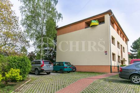 Pronájem bytu 4+kk, OV, 108m2, ul.  Čínská 717/13, Praha 6 - Bubeneč