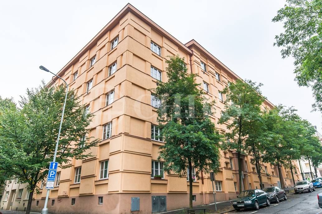 Prodej bytu 1+1, OV, 50m2, ul. Domažlická 1505/4, Praha 3 - Žižkov