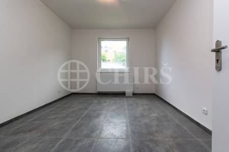 Prodej RD, 8+2, OV, 234m2, ul. Sulická 370/6, P-4 Lhotka