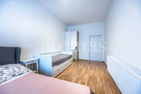 Pronájem bytu 1+kk, OV, 30 m2, ul. Husovo náměstí 10,  Hostivice