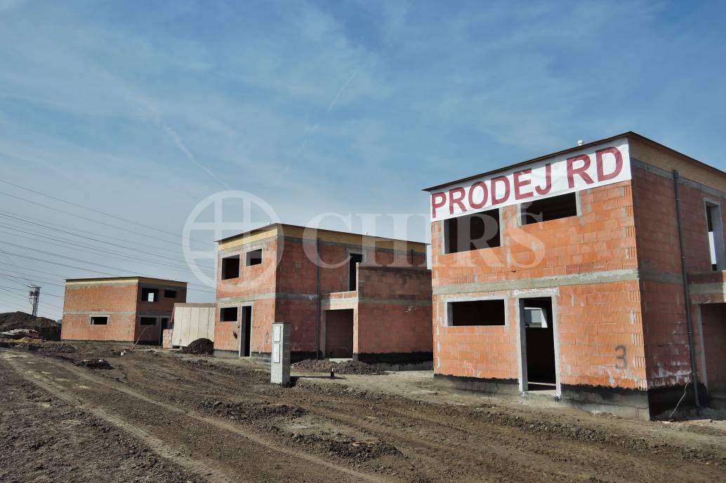 Prodej rodinného domu 4+kk, OV, 131m2, ul. Ve Výhledu, Praha 5 - Řeporyje