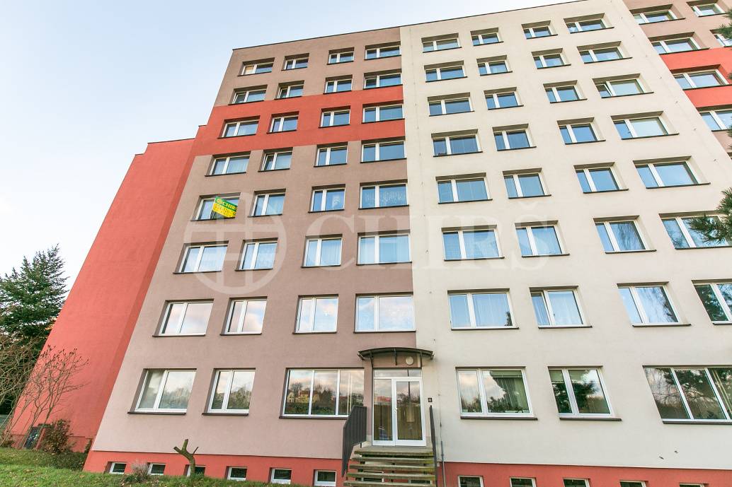 Prodej bytu 3+1 s lodžií, OV, 75m2, ul. Španielova 1287/14, Praha 6 - Řepy