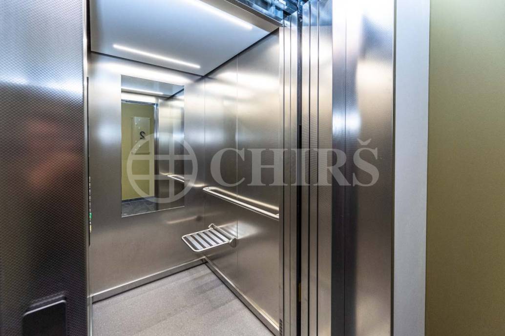 Pronájem bytu 2+kk s balkonem, OV, 52m2, ul. Náměstí Olgy Scheinpflugové 1280/1, Praha 5 - Hlubočepy