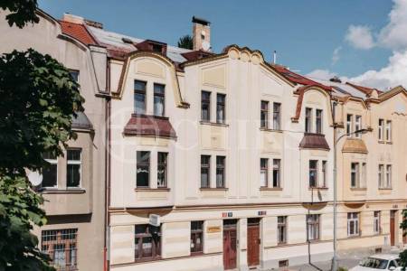 Prodej bytu 3+kk, OV, 100 m2, Na Petynce 147/98, Praha 6 - Břevnov