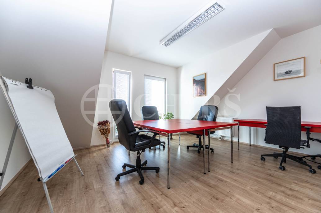 Pronájem kanceláře, OV, 20m2, ul. Armády 2793/26, Praha 5 - Stodůlky