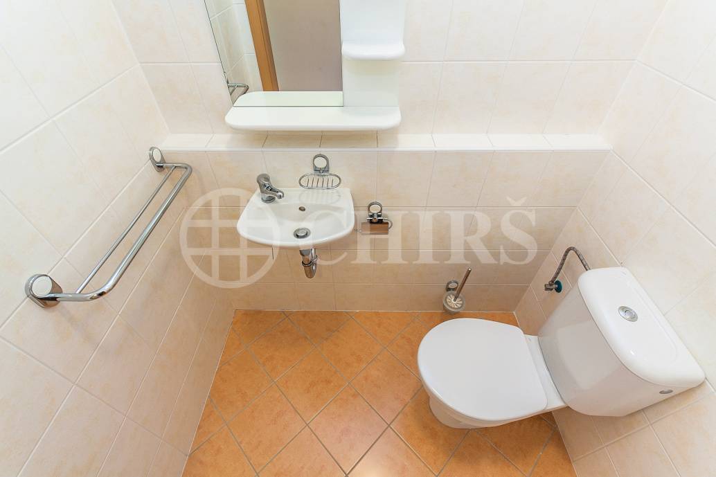 Pronájem bytu 4+kk/B/L/GS, OV, 100m2, ul. Berlínská 1491/9, Praha 10 - Hostivař