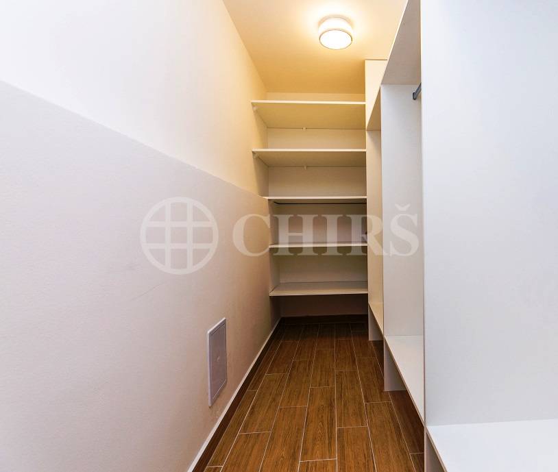 Pronájem bytu 3+kk, OV, 109m2, ul. V Zářezu 902/4, Praha 5 - Jinonice