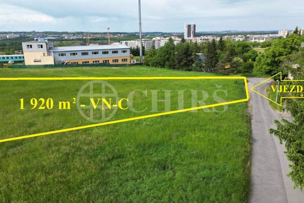 Prodej stavebního pozemku, ÚP - Komerční, 1920m2, Praha 5 - Slivenec