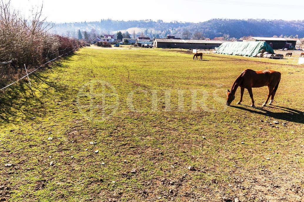 Prodej pozemku, OV, 1065m2, Hlásná Třebaň, okr. Beroun