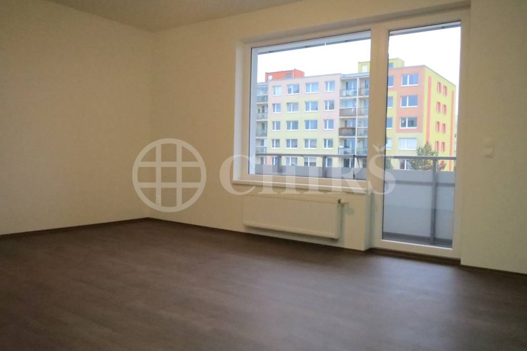 Pronájem bytu 1+kk/B, OV, 38m2, ul. Hornoměcholupská 690, Praha 15 - Horní Měcholupy